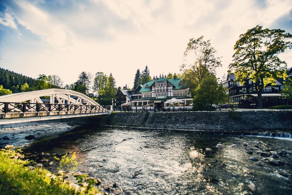Depandance Villa Hubertus Špindlerŭv Mlýn Buitenkant foto