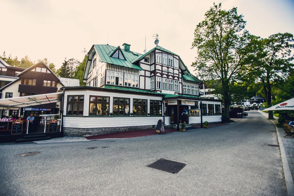 Depandance Villa Hubertus Špindlerŭv Mlýn Buitenkant foto