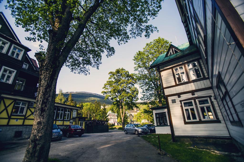 Depandance Villa Hubertus Špindlerŭv Mlýn Buitenkant foto