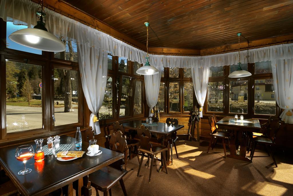 Depandance Villa Hubertus Špindlerŭv Mlýn Buitenkant foto
