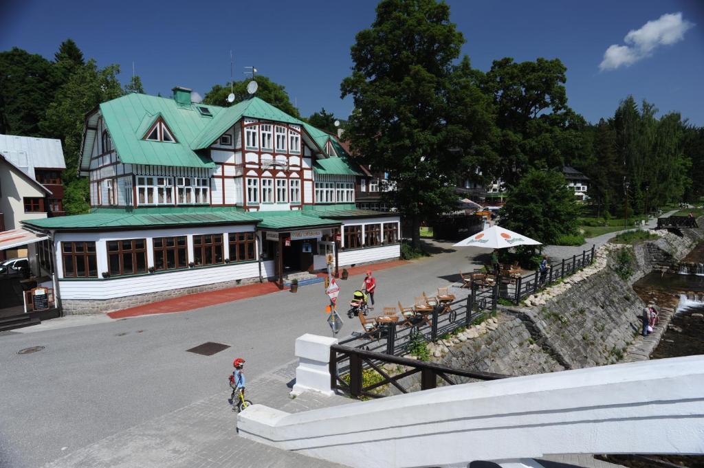 Depandance Villa Hubertus Špindlerŭv Mlýn Buitenkant foto