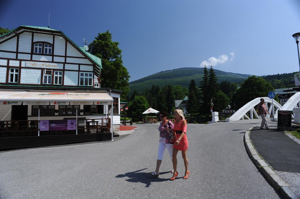 Depandance Villa Hubertus Špindlerŭv Mlýn Buitenkant foto